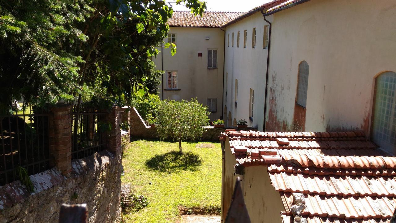 Hotel Casa Diocesana Di ルッカ エクステリア 写真