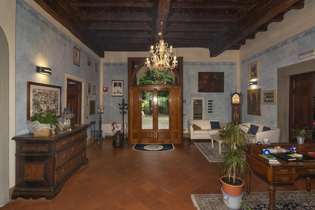Hotel Casa Diocesana Di ルッカ エクステリア 写真