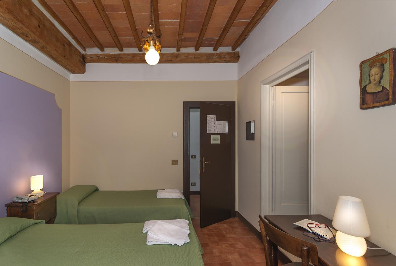 Hotel Casa Diocesana Di ルッカ エクステリア 写真