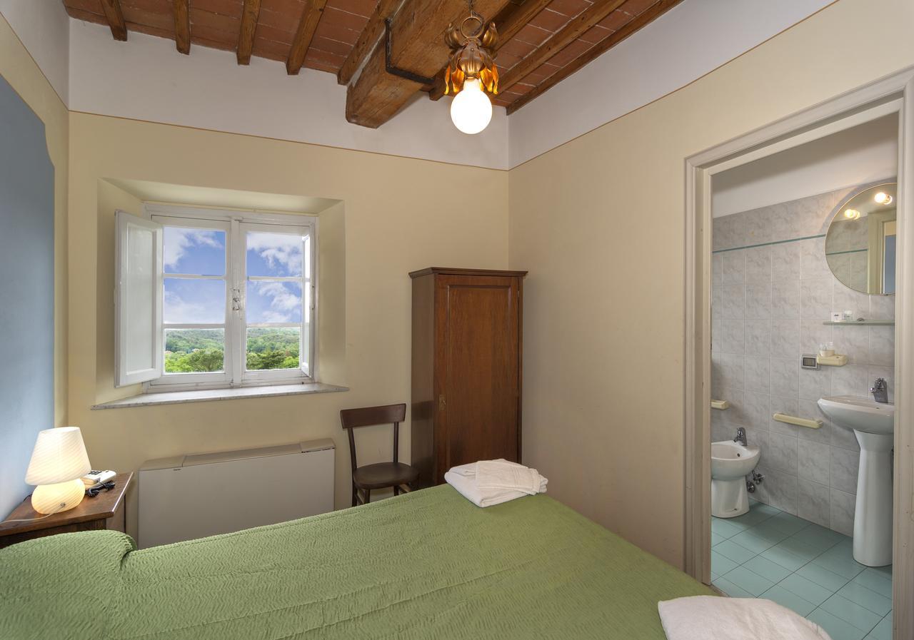 Hotel Casa Diocesana Di ルッカ エクステリア 写真
